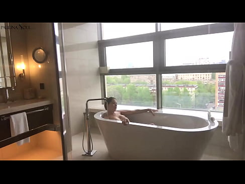 ❤️ Geweldige babe Hertstochtlik rukt har kut yn 'e badkeamer ️ Porno by wy