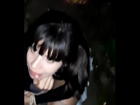 ❤️ Op strjitte swollen penis yn ruil foar snoep ️ Porno by wy