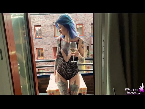 ❤️ Geweldich famke sûget mei in gulp en neukt hertstochtlik ûnder de iepen loft ️ Porno by wy